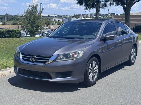 Used 2015 Honda Accord LX image 2