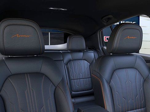 New 2026 Buick Envista Avenir image 24