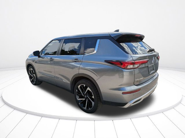 Used 2024 Mitsubishi Outlander SE FWD image 6