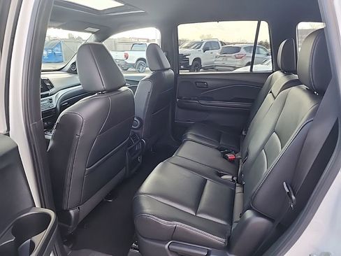 Used 2023 Honda Passport EX-L image 24