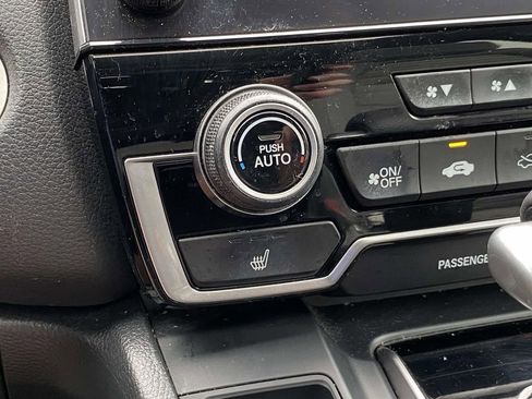 Used 2017 Honda CR-V EX image 28