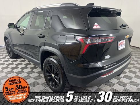 Certified 2025 Chevrolet Equinox LT w/ Convenience Package II AWD/4WD image 8