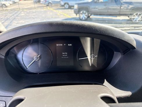 Used 2024 RAM ProMaster 2500 w/ Convenience Group FWD image 13