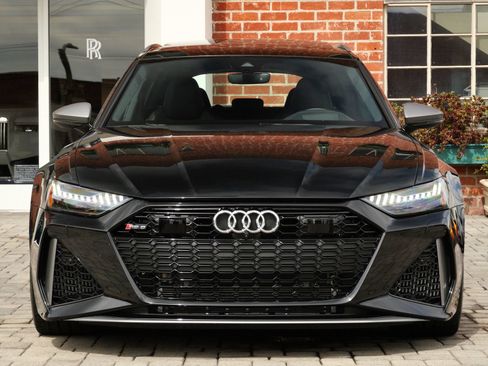 Used 2026 Audi RS 6 performance AWD/4WD image 2
