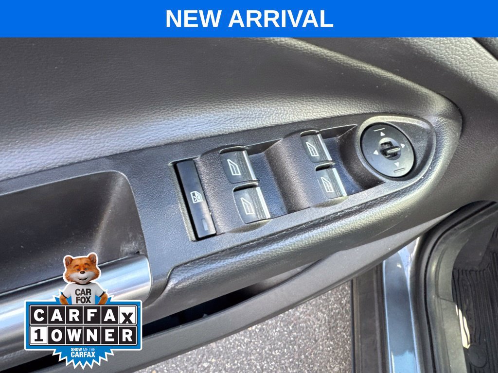 Used 2019 Ford Escape Titanium AWD/4WD image 14