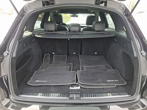 Used 2021 Mercedes-Benz GLC 300 4MATIC image 32