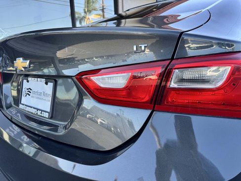 Used 2016 Chevrolet Malibu LT FWD image 16