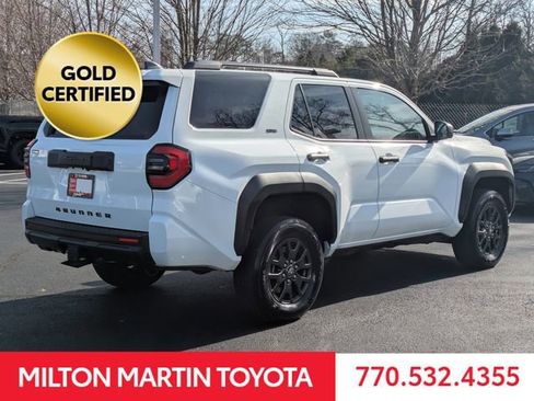 Certified 2025 Toyota 4Runner SR5 image 4