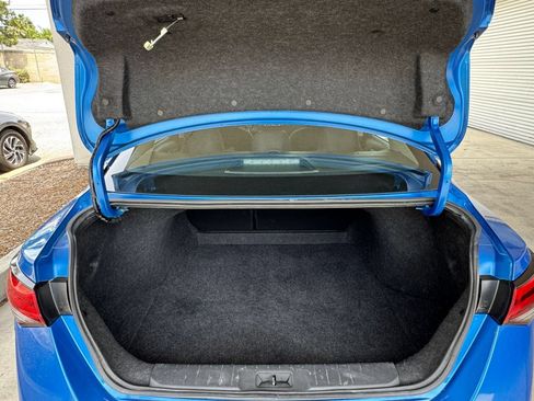 Used 2025 Nissan Sentra SV FWD image 30