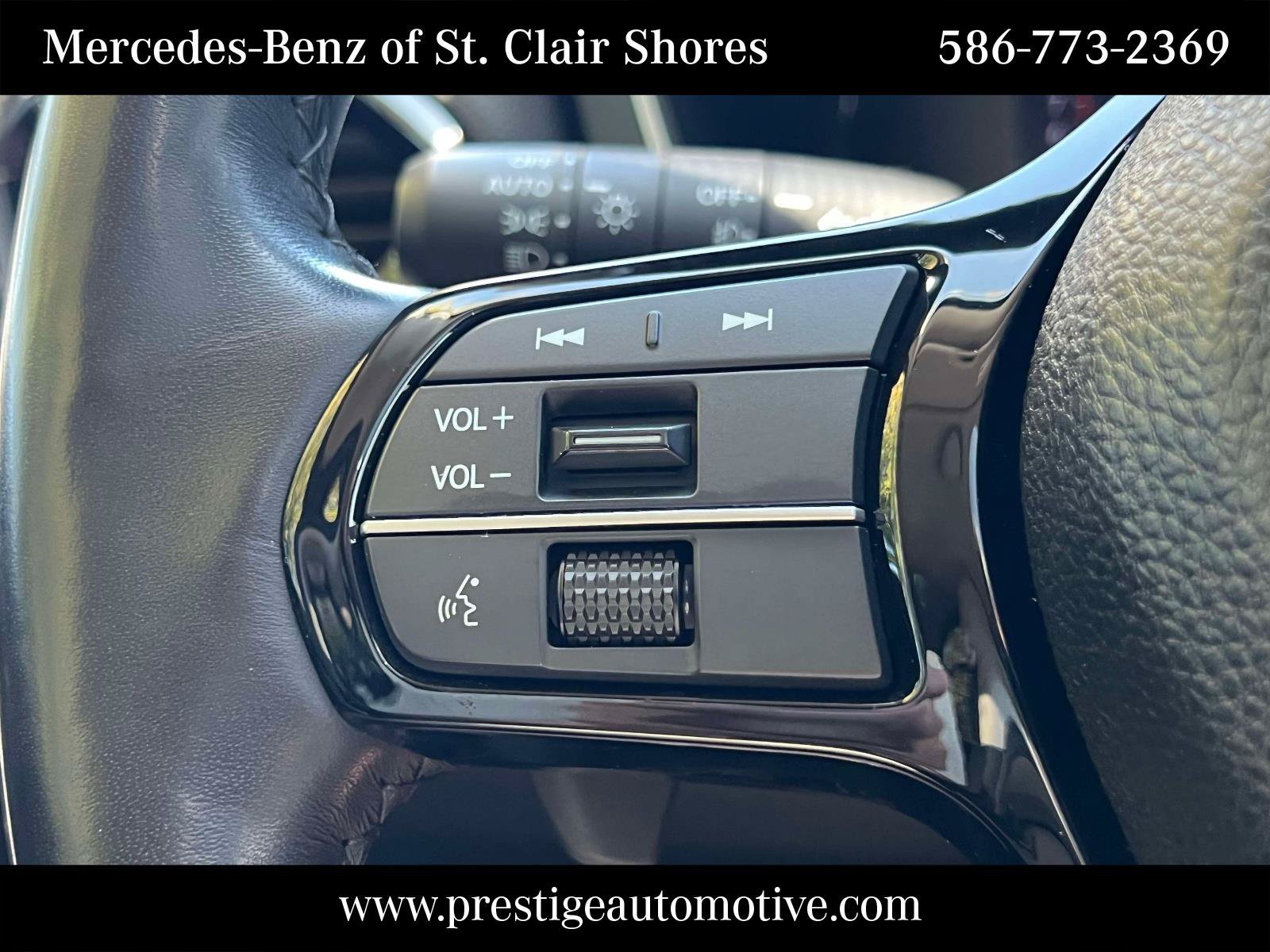 Used 2023 Honda Pilot Elite image 35