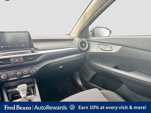 Used 2023 Kia Forte LXS FWD image 28