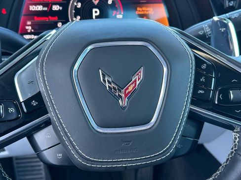 Used 2025 Chevrolet Corvette Stingray Premium Cpe w/ 3LT RWD image 19