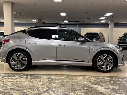New 2026 Genesis GV60 Advance AWD/4WD image 3