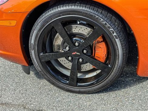 Used 2009 Chevrolet Corvette Coupe w/ Z51 Performance Package image 22