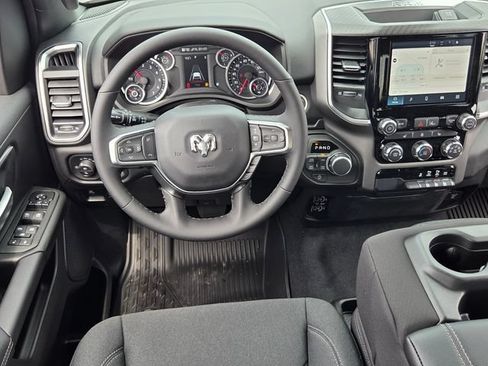 New 2026 RAM 1500 Big Horn AWD/4WD image 7