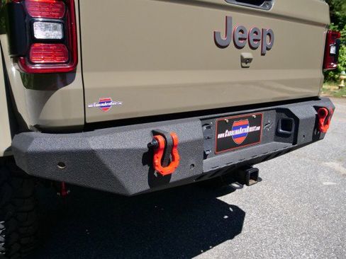 Used 2020 Jeep Gladiator Rubicon AWD/4WD image 38