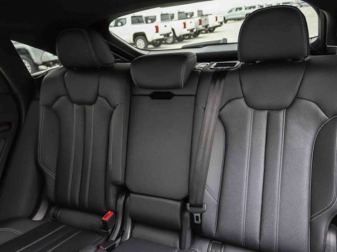 Used 2023 Audi Q5 2.0T Premium Plus w/ Premium Plus Package AWD/4WD image 24