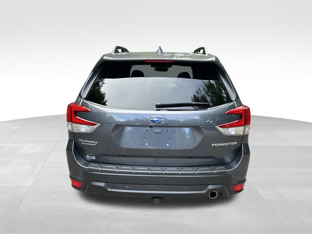 Used 2021 Subaru Forester Limited AWD/4WD image 4