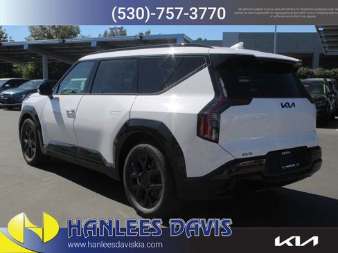 New 2026 Kia EV9 Land w/ Nightfall Edition Package image 9