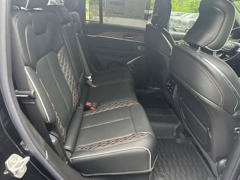 New 2026 Jeep Grand Cherokee Summit AWD/4WD image 15