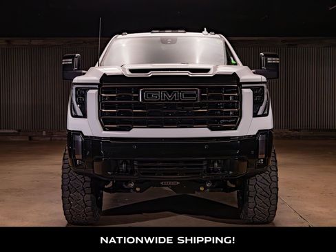 Used 2024 GMC Sierra 2500 AT4X AWD/4WD image 4