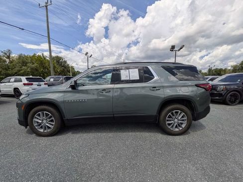 Used 2023 Chevrolet Traverse LT w/ LPO, Floor Liner Package FWD image 5