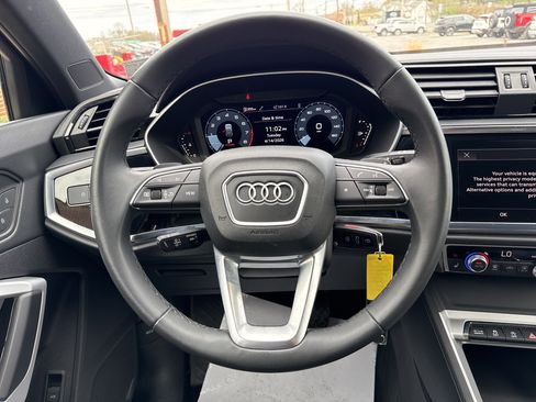 Used 2025 Audi Q3 2.0T Premium AWD/4WD image 17