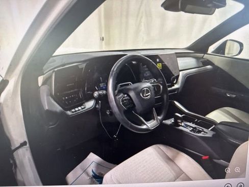 Used 2024 Lexus TX 350 AWD w/ Technology Package image 9
