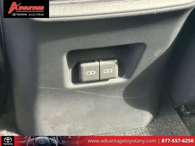 Certified 2025 Toyota RAV4 XLE AWD/4WD image 16