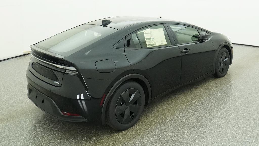 New 2027 Toyota Prius Plug-In Hybrid FWD image 18