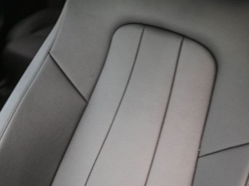 New 2026 Mercedes-Benz GLB 250 4MATIC image 23