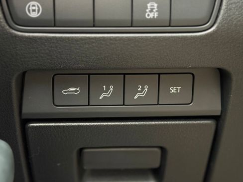 Used 2020 MAZDA MAZDA3 AWD Sedan w/ Preferred Package image 19