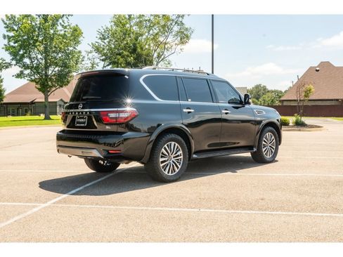 Used 2022 Nissan Armada SL RWD image 5