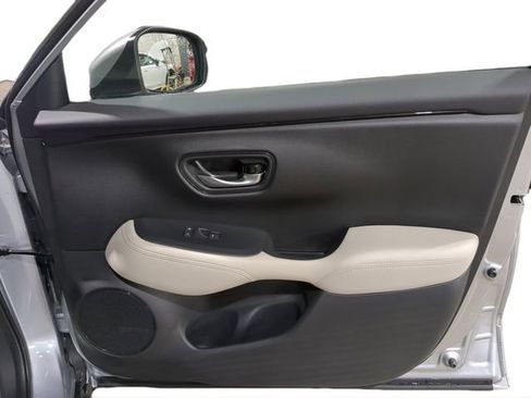 New 2025 Honda HR-V LX image 26