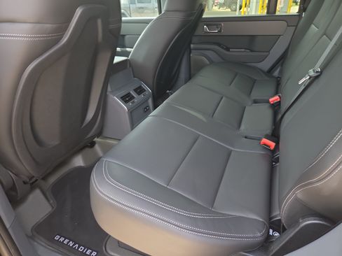 Used 2025 INEOS Grenadier Station Wagon AWD/4WD image 13