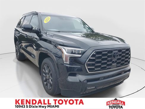 Used 2024 Toyota Sequoia Platinum image 1