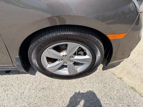 Used 2019 Honda Odyssey EX-L image 26