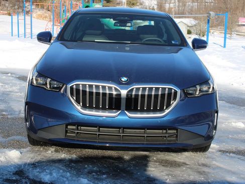New 2026 BMW 530i xDrive AWD/4WD image 3