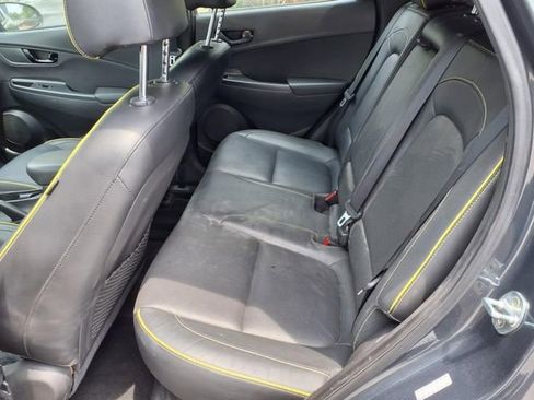 Used 2018 Hyundai Kona Limited image 11