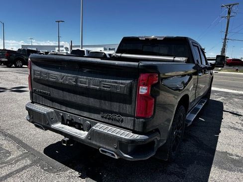 Used 2023 Chevrolet Silverado 1500 RST AWD/4WD image 5
