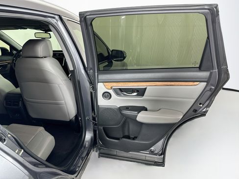 Used 2020 Honda CR-V Touring image 31