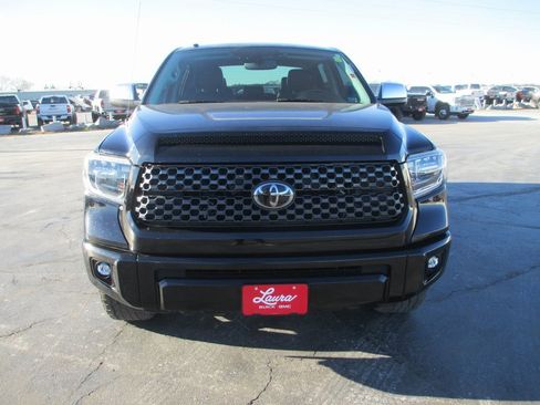 Used 2018 Toyota Tundra Platinum image 11