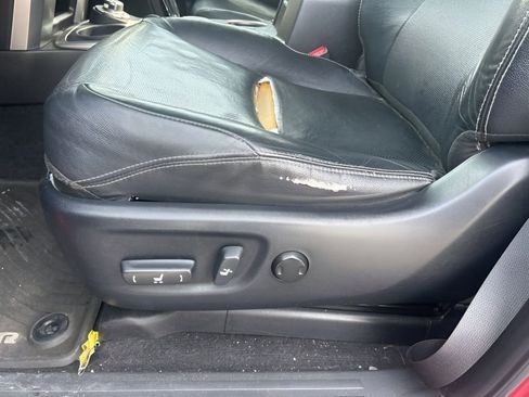 Used 2015 Toyota 4Runner Limited image 22