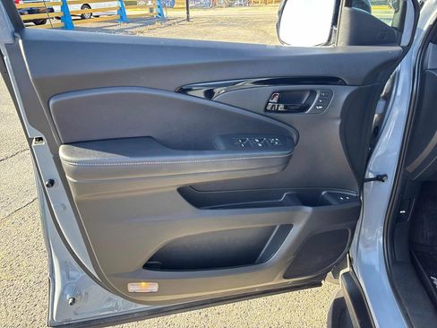 Used 2023 Honda Passport Elite image 15