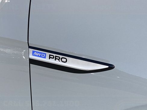 New 2026 Volkswagen ID.4 Pro AWD/4WD image 18