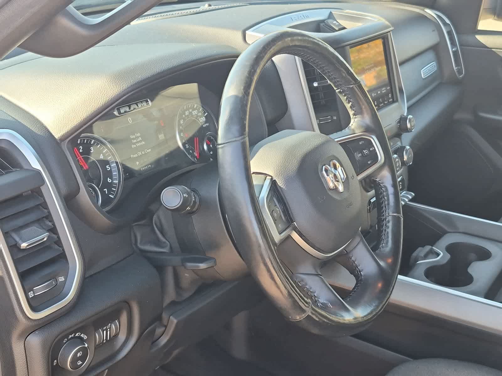 Used 2019 RAM 1500 Big Horn AWD/4WD image 10