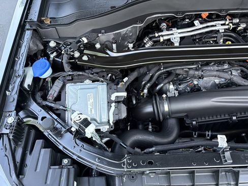 New 2026 Ford Explorer ST-Line w/ ST-Line Street Pack image 43