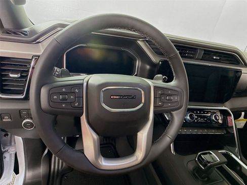 New 2026 GMC Sierra 1500 Denali w/ Technology Package AWD/4WD image 5