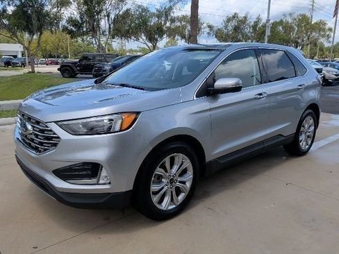 Certified 2024 Ford Edge Titanium AWD/4WD image 8