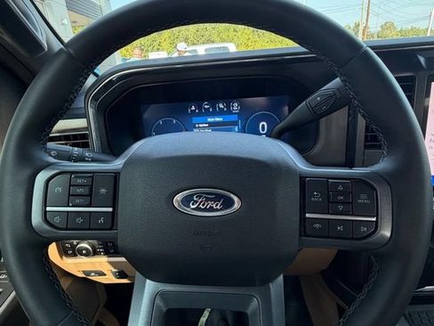 Used 2026 Ford F450 Lariat AWD/4WD image 16